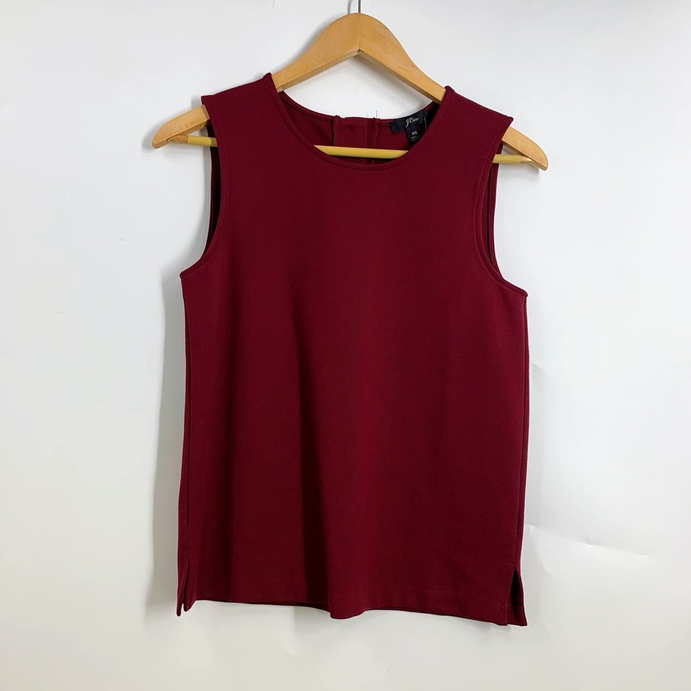 J. Crew NWT Burgundy Sleeveless Blouse‎ Top Womens XS Button Back Jewel Detail